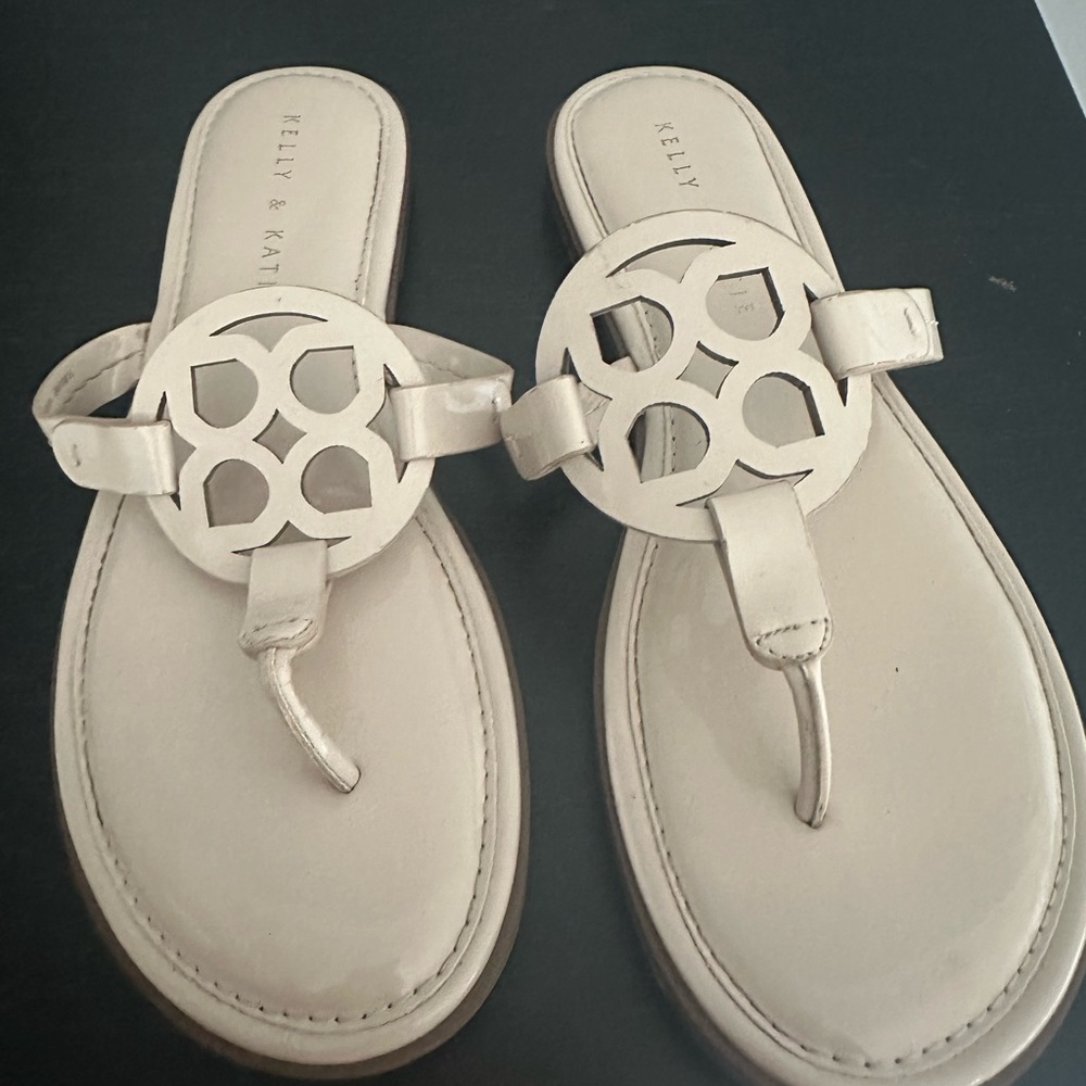 Kelly & Katie Nude Sandals
